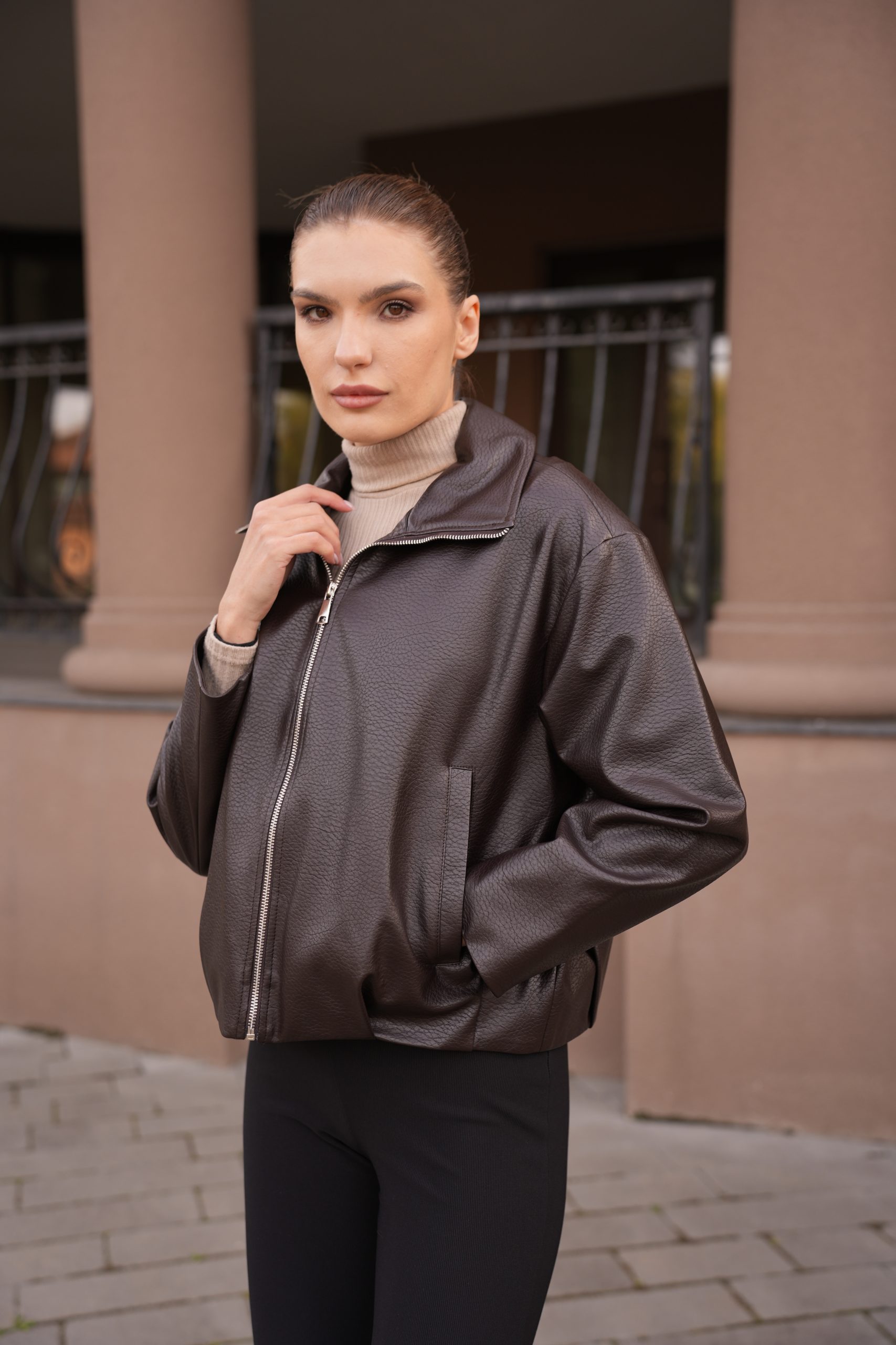Бомбер з екошкіри КВ-029 2026 - Зображення 7